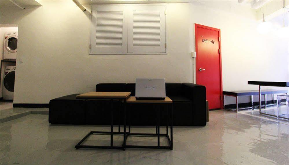 บี มายเกสท์เฮาส์ Hotel โซล ภายนอก รูปภาพ